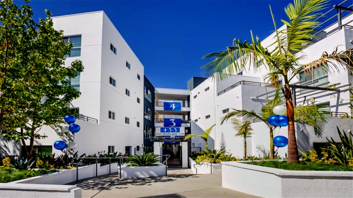 433 Midvale - chỗ ở sinh viên tại Los Angeles