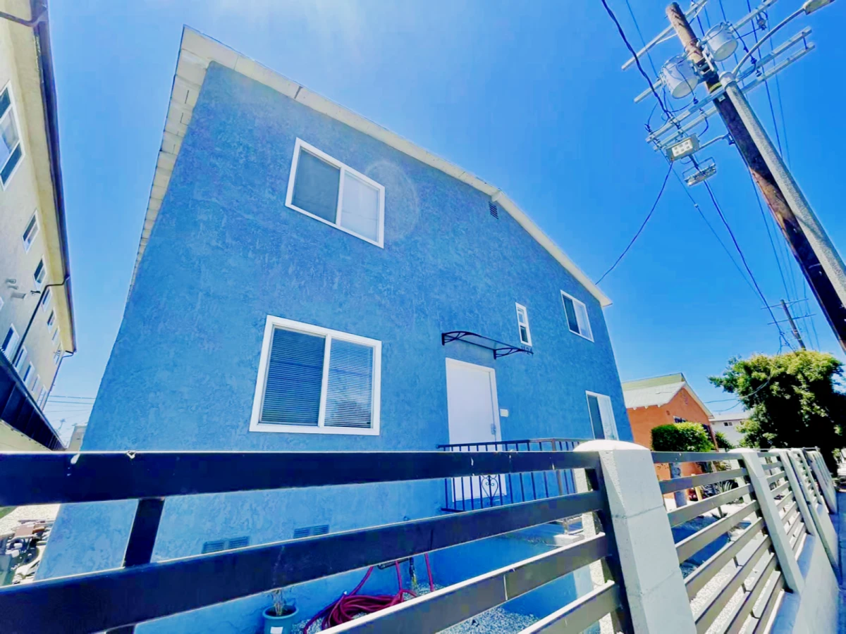 1100 Exposition Blvd 0