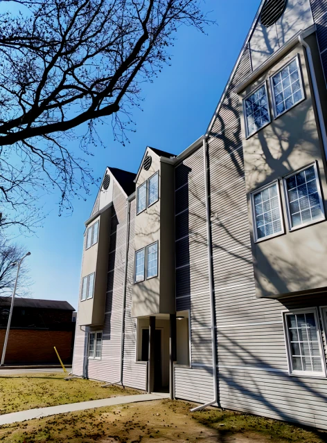 812 W Nevada Street, Urbana, IL 61801 1