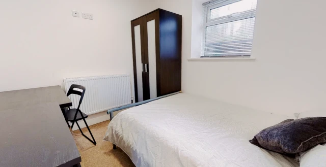 20a, Meadow Lane, LE11 1JU 2