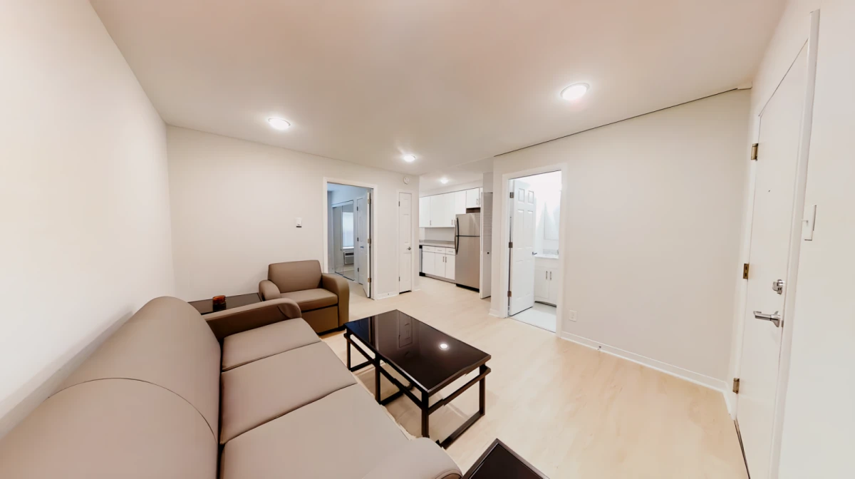 56 1/2 E Green St Champaign IL - シャンパンの学生向け宿泊施設