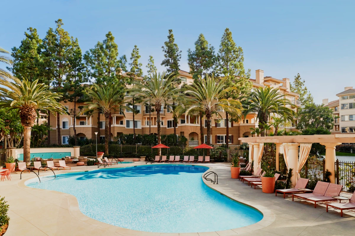 The Villas of Renaissance - San Diego student accommodation