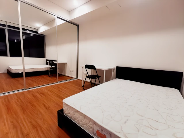 6b Defries Avenue - Sydney student accommodation - 2 bed 2 bath