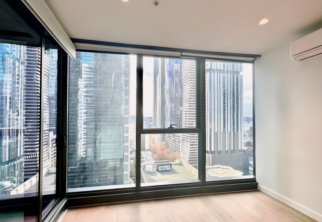 1803/285 La Trobe Street 1