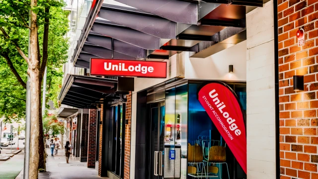 UniLodge Melbourne Central 1