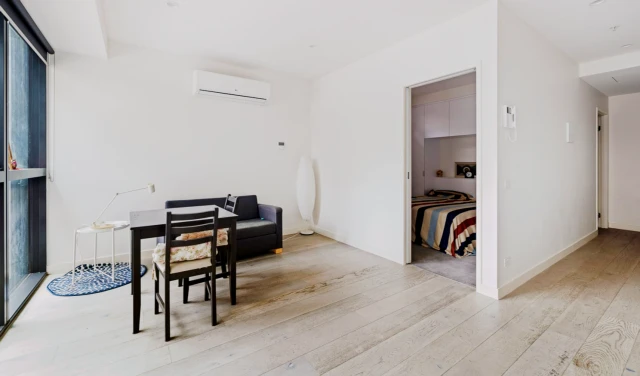 306/323-331 La Trobe Street 2