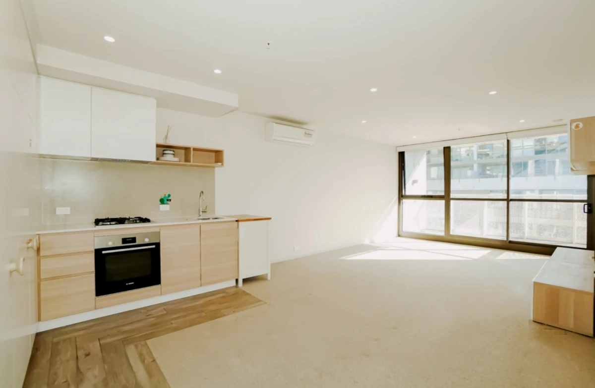 8 Bond Street, Caulfield North 0