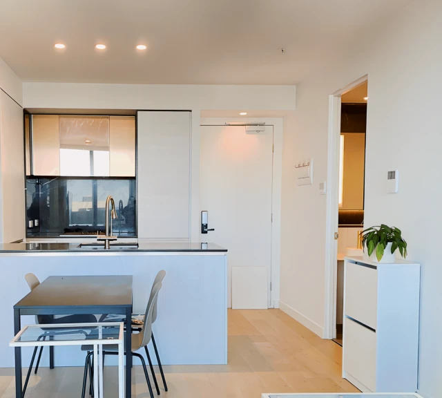 7102/228 La Trobe St 2