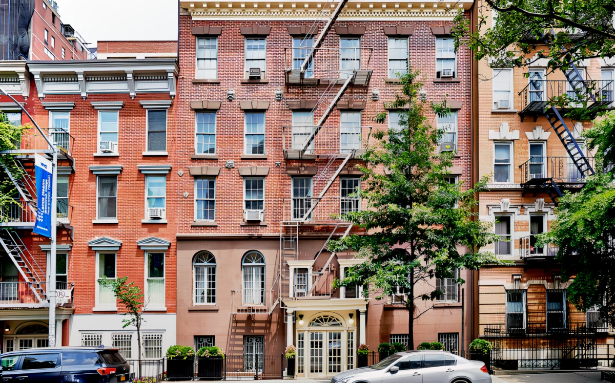 213-215 West 13th Street - New York student accommodation