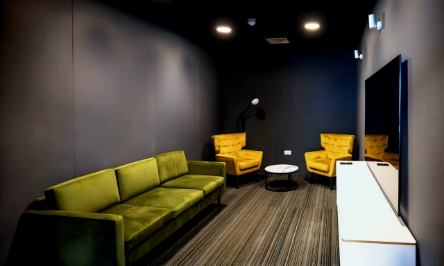 Unilife High Street 1