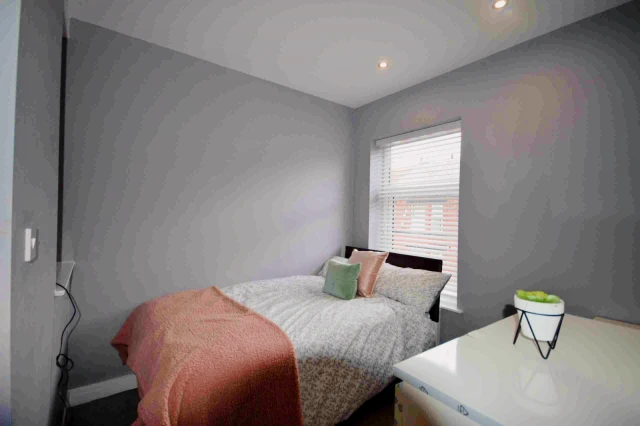 58 Egerton road, L15 4