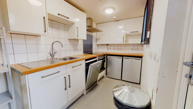Flat 1, Lower Brown Street, LE1 5TH 1