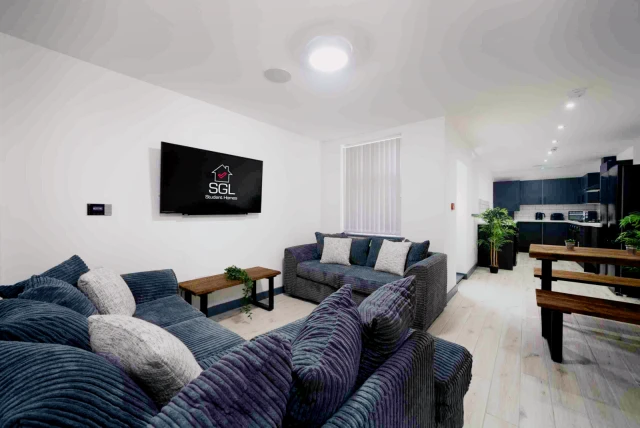 33 Liscard road, L15 1