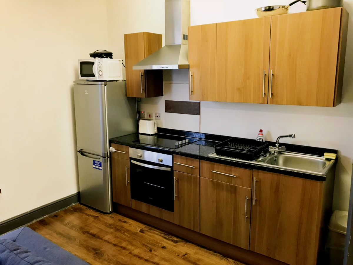 Flat 2, Ashby Road, LE11 3AA 0