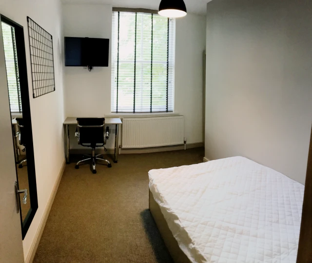 Rectory Place, LE11 1UW 4