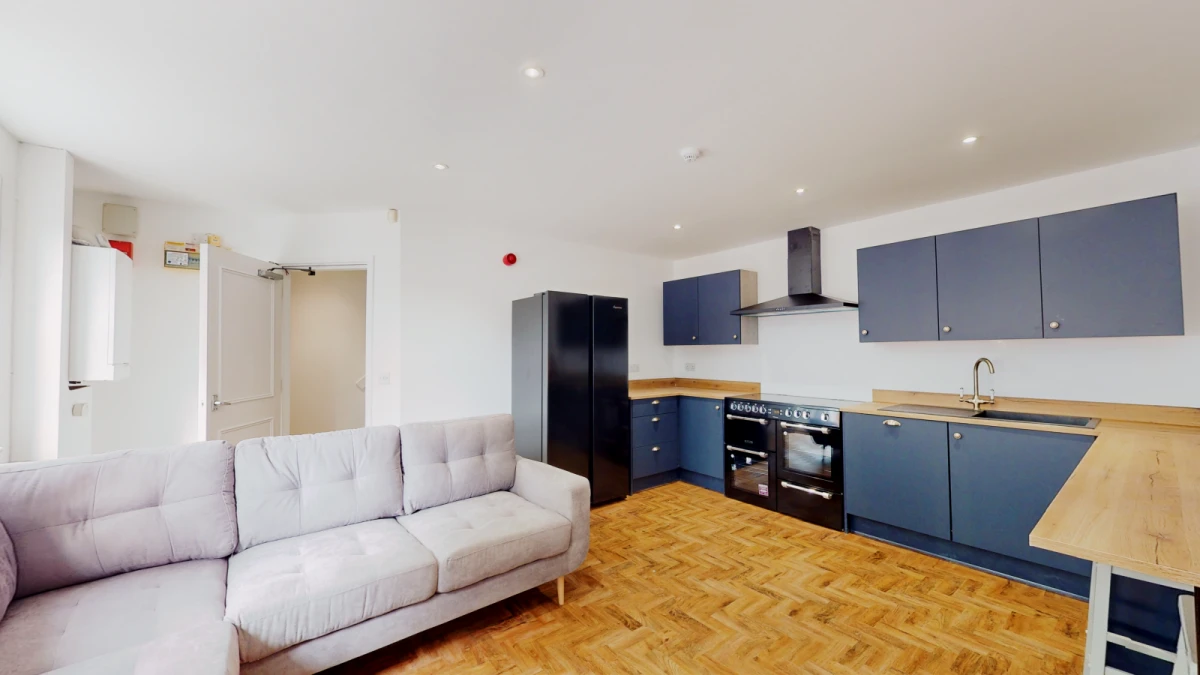 Lenton Boulevard , NG7 2ET 0