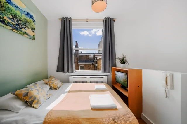 Fairholme Road 20409# 4