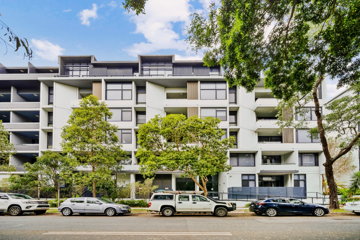54 Rosebery Avenue 0