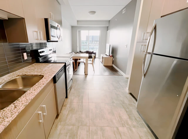 B602 - 62 BALSAM STREET 4