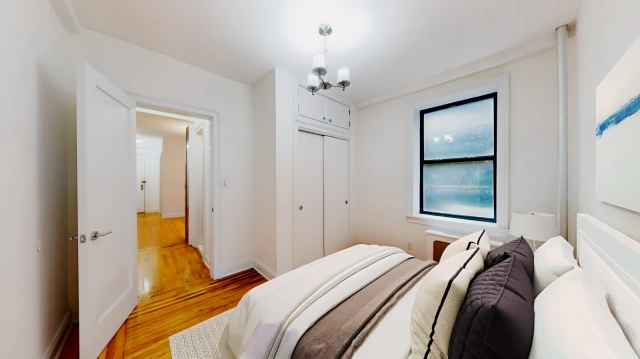 245 West 51st Street 4