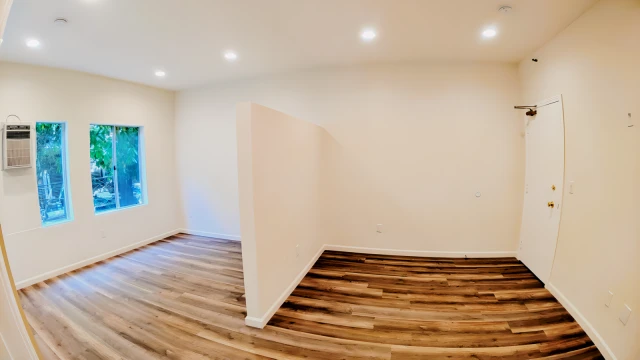 841 W. 23rd St. 3