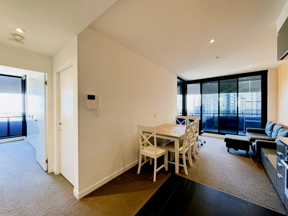 551 Swanston Street - Melbourne student accommodation - 2 Bedroom