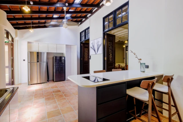 81 Emerald Hill 3