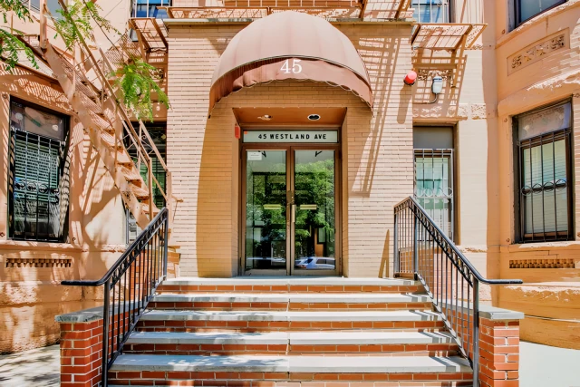 45 Westland Ave 1