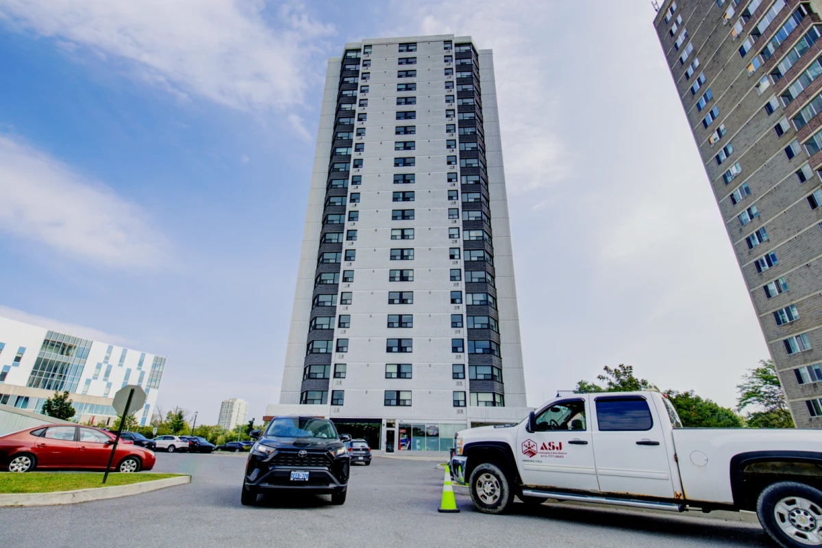 Harrington Housing - Lees Ave - chỗ ở sinh viên tại Ottawa