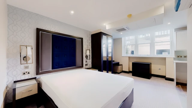 Gloucester Terrace 22400# 2