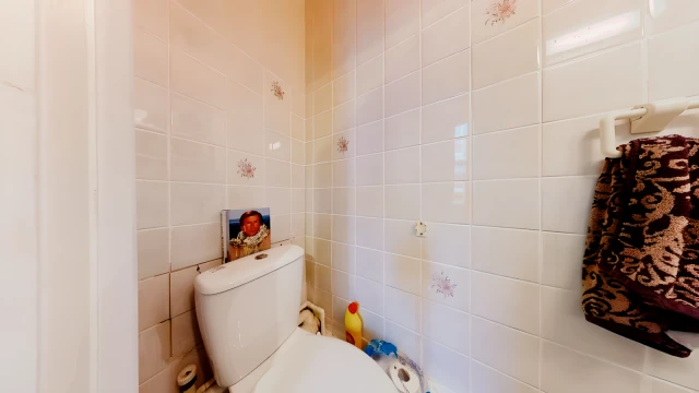 Cheniston Gardens 22452# 4