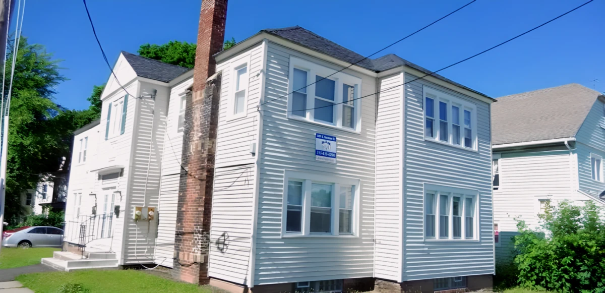 2401 East Genesee St 0