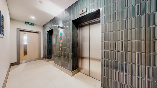 Beverley Way 22837# 1
