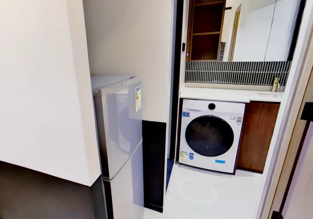 MIJ LIVING-Central (Staunton Street) 4