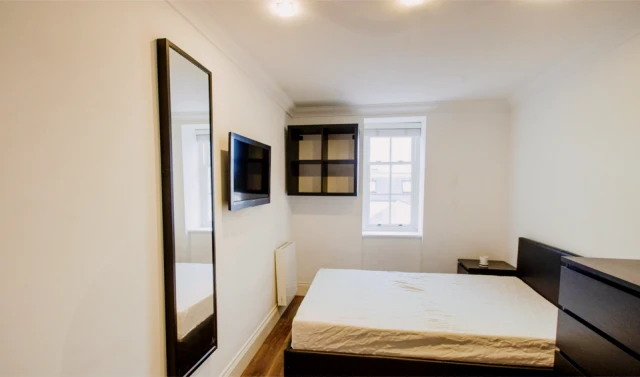 St. Leonards Gate, Lancaster - Flat 11, Rhodes House 1