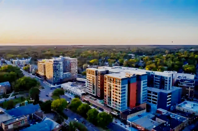 Landmark on Grand River 3