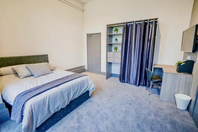 Room 10, Regent Road, LE1 7PA 3