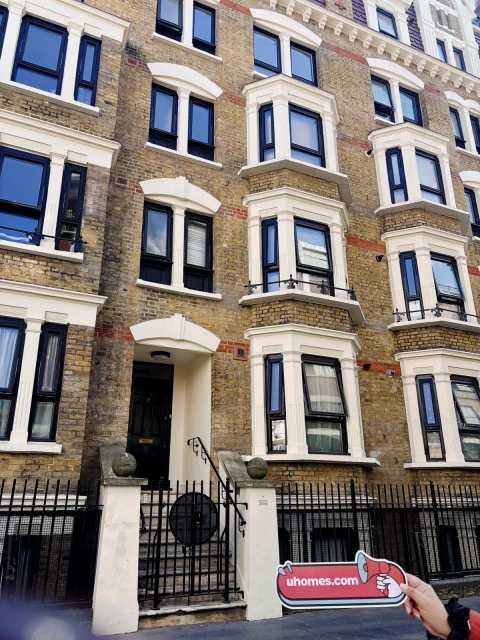 SL-Shaftesbury Residences