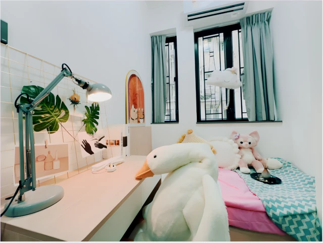 Jordan | Battery Street Apartments 1