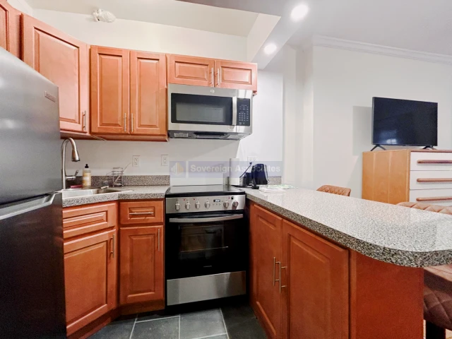 318 West 107th Street 1