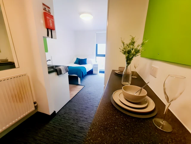 uhomes.com | Student Accommodation, Housing, Flats, Apartments for Rent