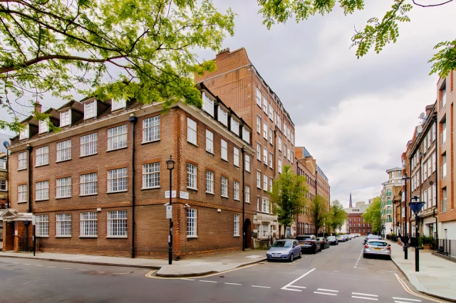 Two-bedroom apartment in Westminster, London