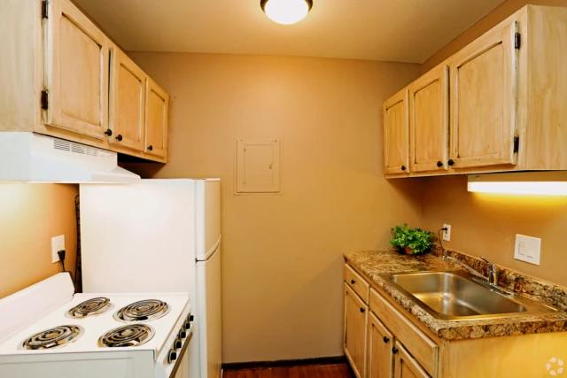 Allen House Apartments 1