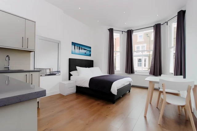 Nevern Place, Earls Court 1