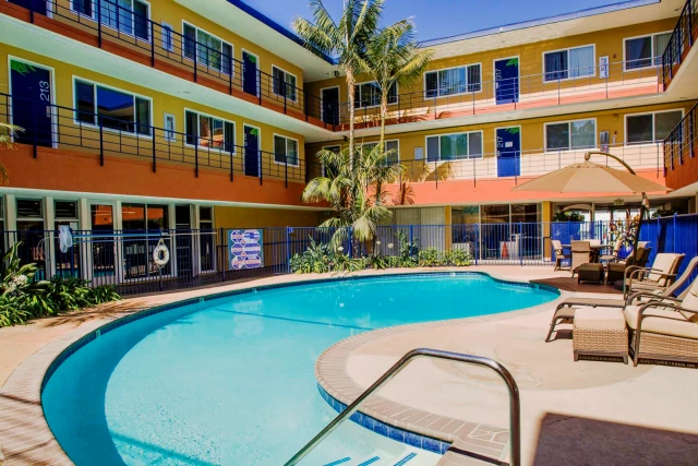 Tropicana student living 4