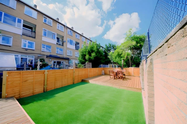 Hereford Street 26820# 4