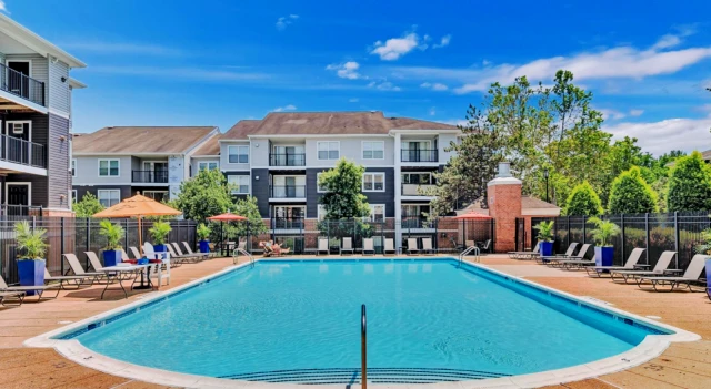 Columbia Crossing 4