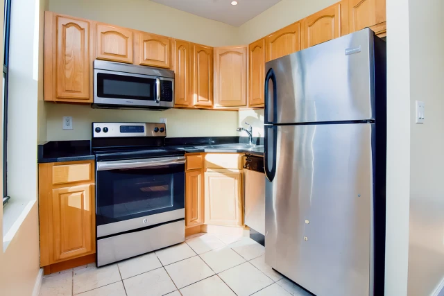 1500 Amsterdam Avenue 2