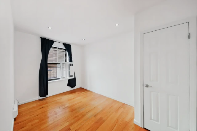 Upper West Side: #785 1