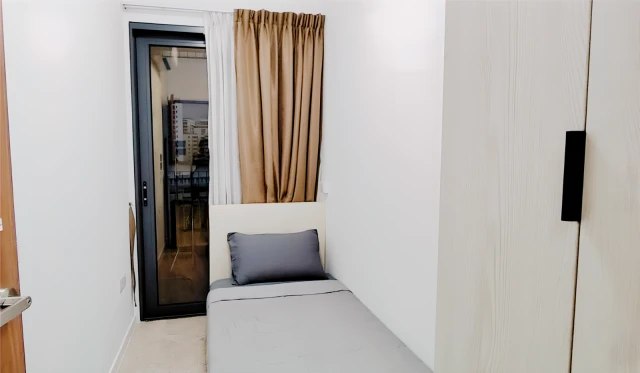 The Lakefront Residences - BESPOKE 4